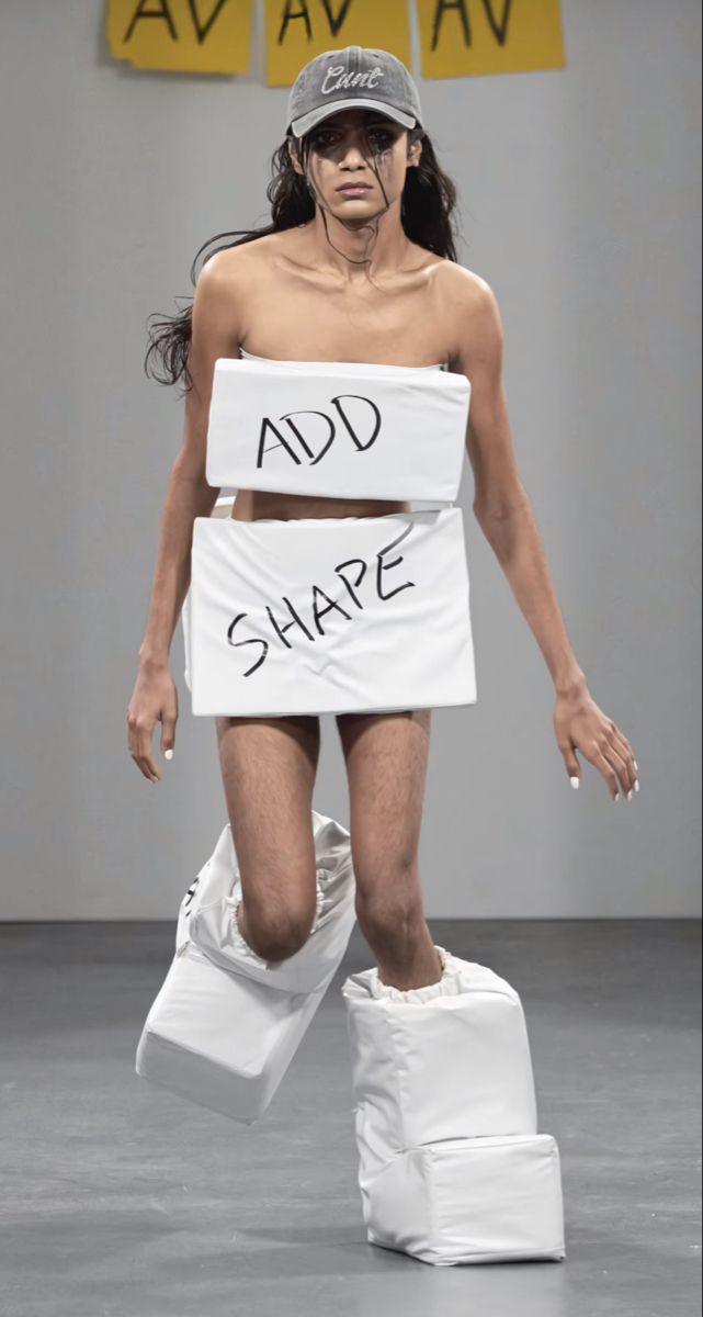 The Slow Cancellation of the Future: Has Fashion Stopped&nbsp;Evolving?